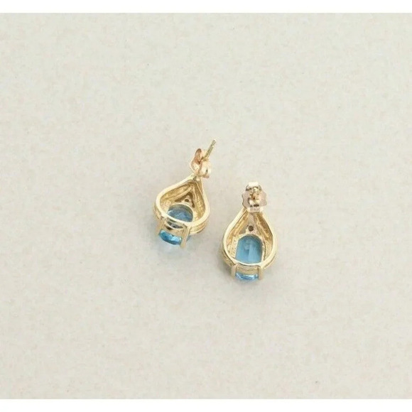 10k Yellow Gold Natural Swiss Blue Topaz and Diamond Earrings Stud Post Earrings - Picture 8 of 8